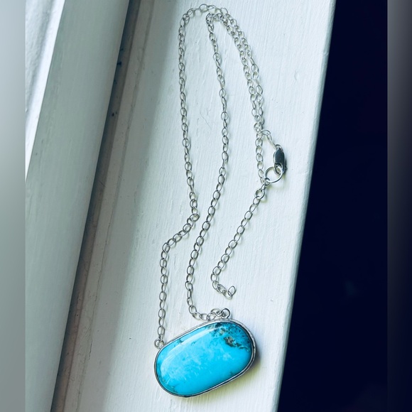 Large natural Kingman Turquoise pendant stone necklace in sterling silver wchain - Picture 2 of 15